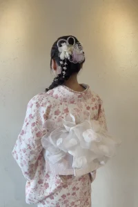 バックスタイルもかわいい令和服の着物
